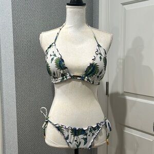 Vix-Bikini by Paula Hermanny with matching cover up